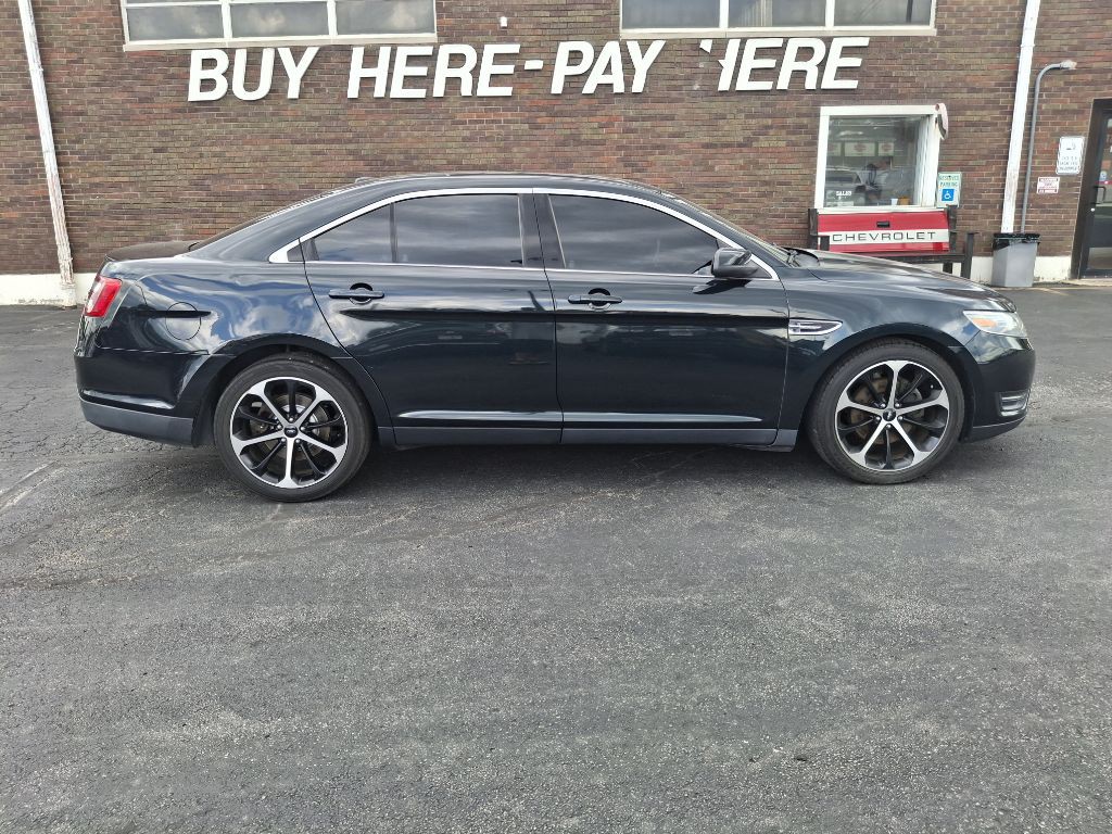 2014 Ford Taurus Image 1