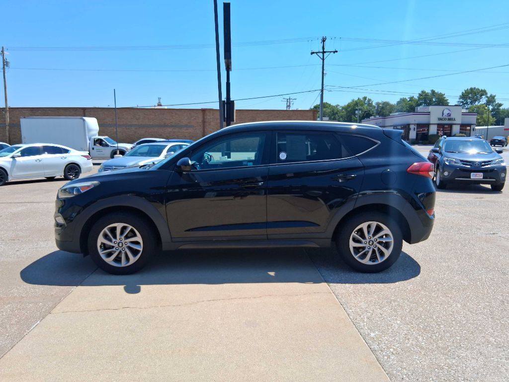2016 Hyundai Tucson Image 2