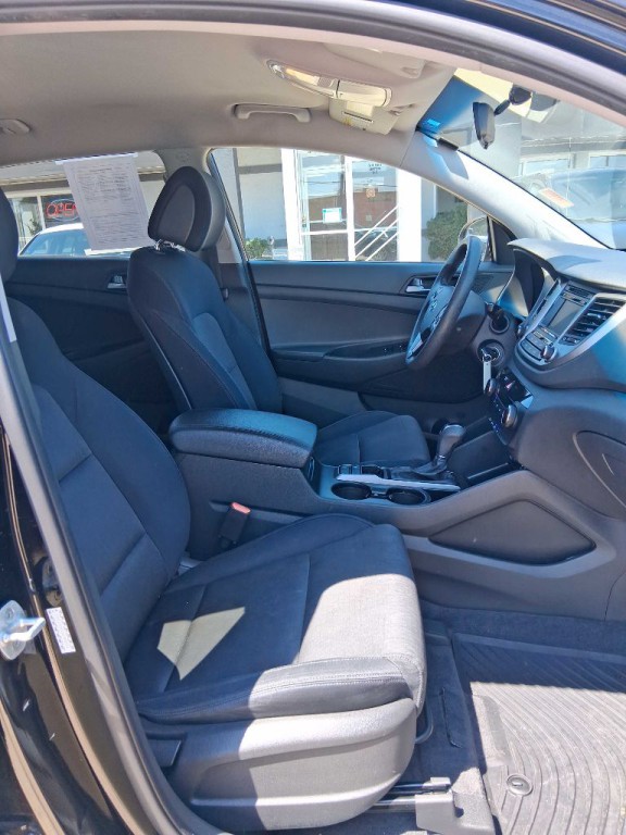 2016 Hyundai Tucson Image 9