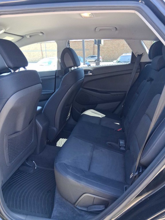2016 Hyundai Tucson Image 11
