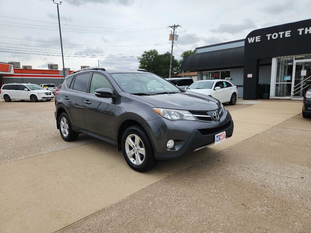 2013 Toyota Rav4 Image 4
