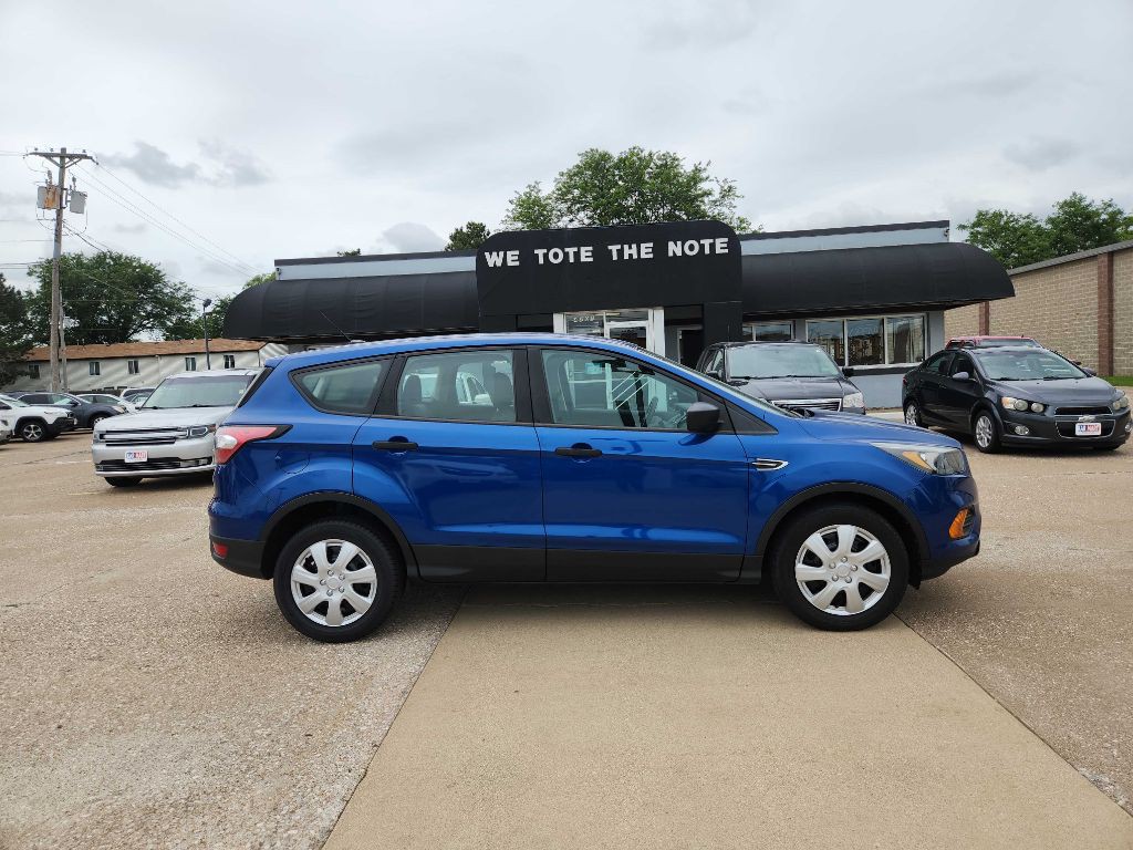 2018 Ford Escape Image 1