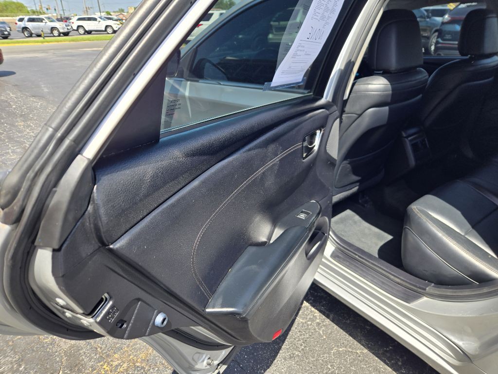 2013 Toyota Avalon Image 10