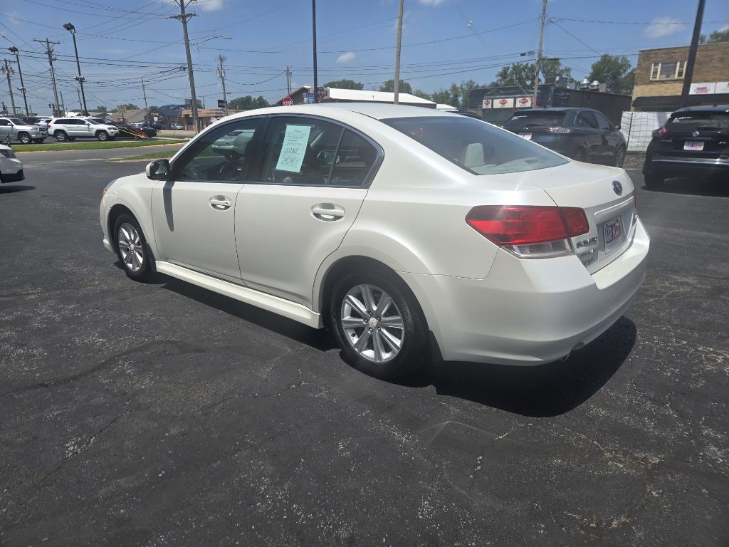 2012 Subaru Legacy Image 6