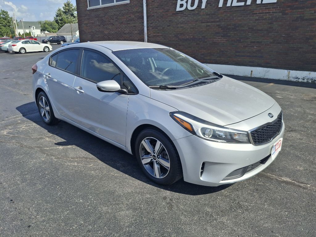 2018 Kia Forte Image 2