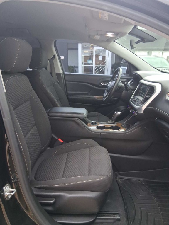 2018 GMC Acadia Image 10