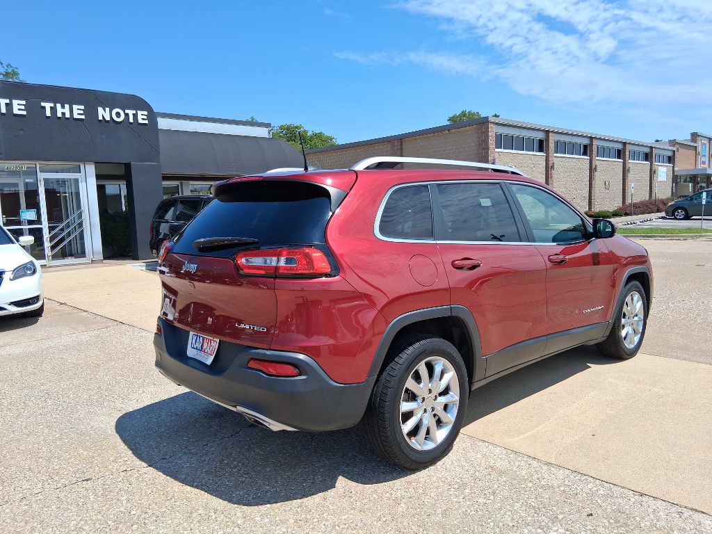 2016 Jeep Cherokee Image 5