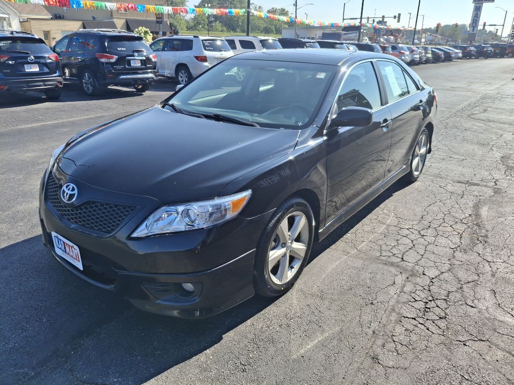 2011 Toyota Camry Image 4