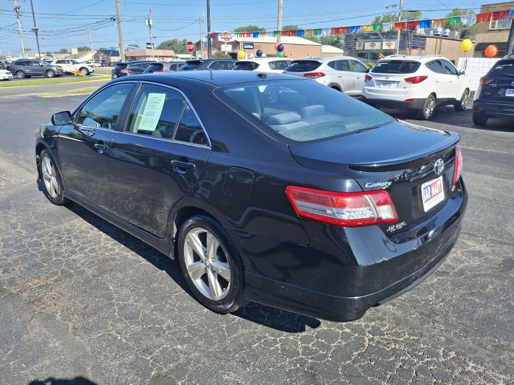 2011 Toyota Camry Image 6