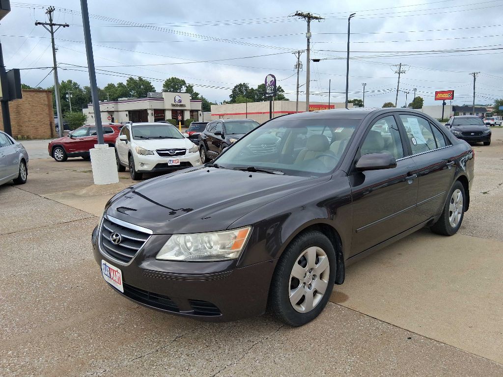 2009 Hyundai Sonata Image 3