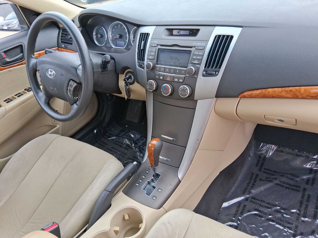2009 Hyundai Sonata Image 9