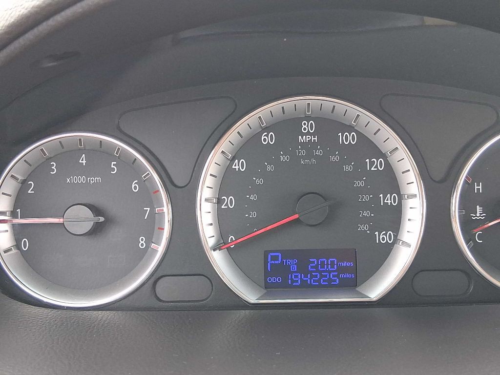2009 Hyundai Sonata Image 12