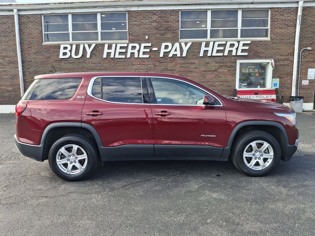 2017 GMC Acadia Image 1