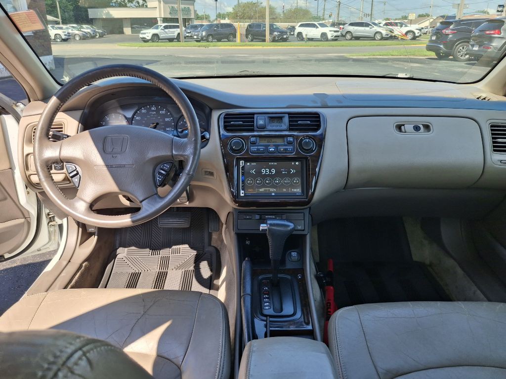 1998 Honda Accord Image 9