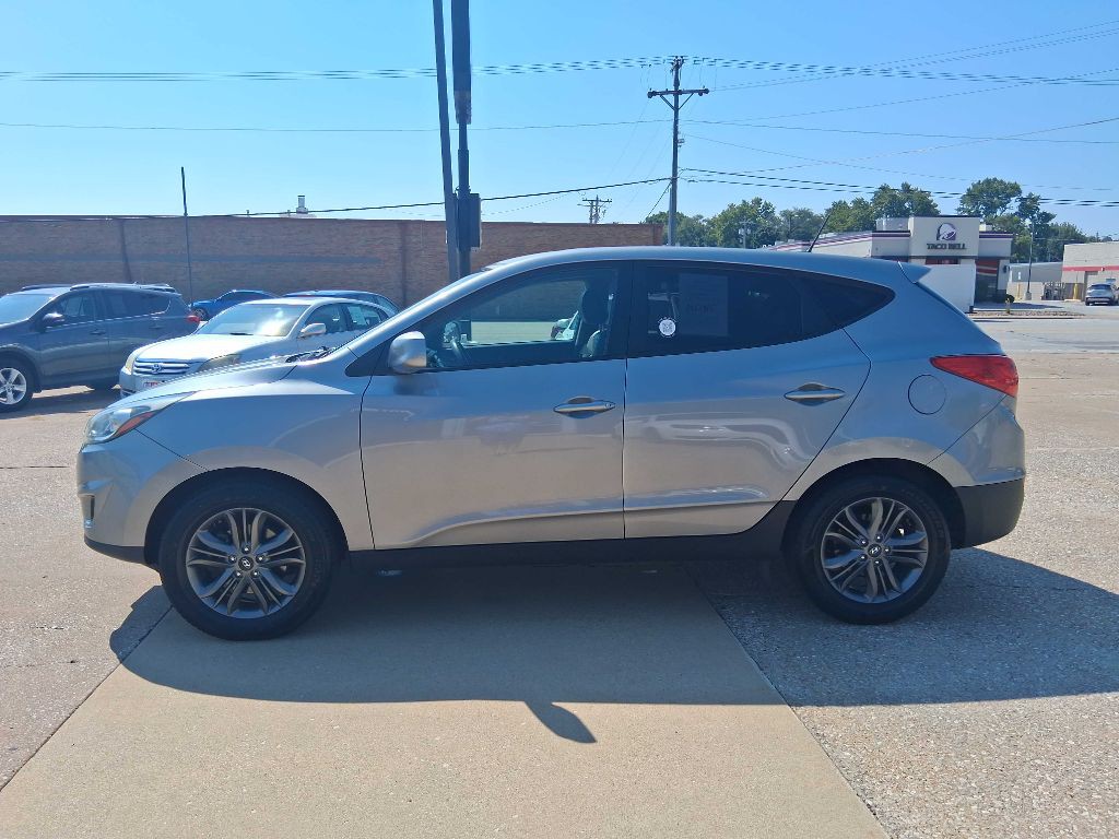 2015 Hyundai Tucson Image 2