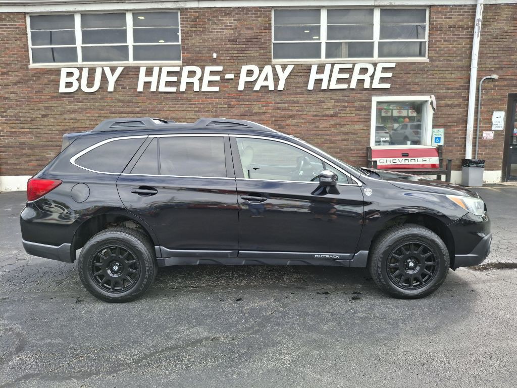 2015 Subaru Outback Image 1
