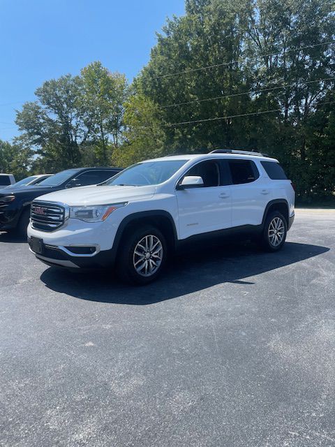 2017 GMC Acadia Image 1