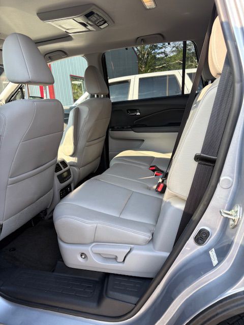 2016 Honda Pilot Image 6