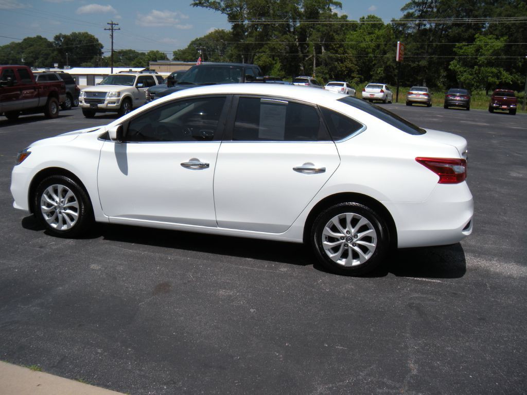 2019 Nissan Sentra Image 2