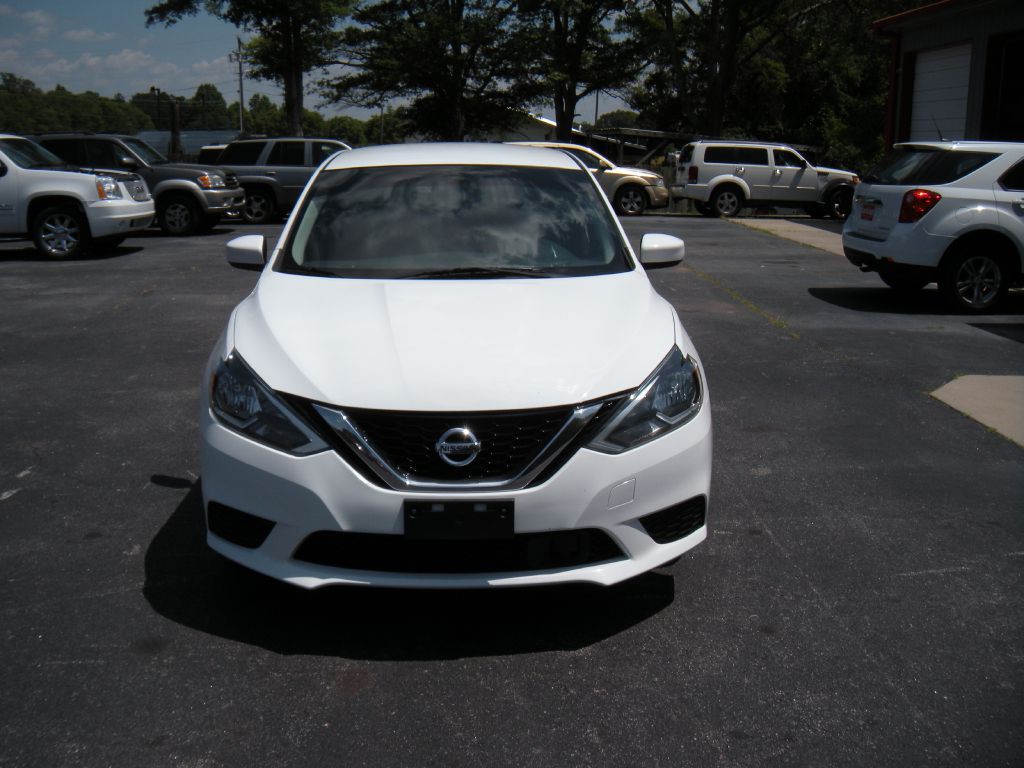 2019 Nissan Sentra Image 3
