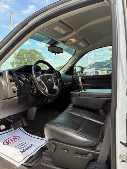 2011 Chevrolet Silverado 1500 Image 5