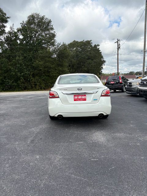 2014 Nissan Altima Image 4
