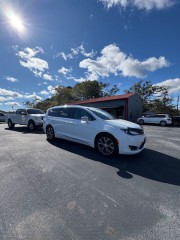 Image for 2017 Chrysler Pacifica Limited ID: 6964283