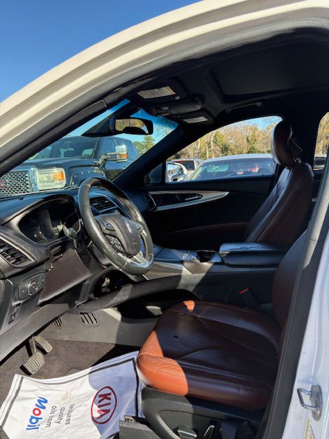 2016 Lincoln MKX Image 4