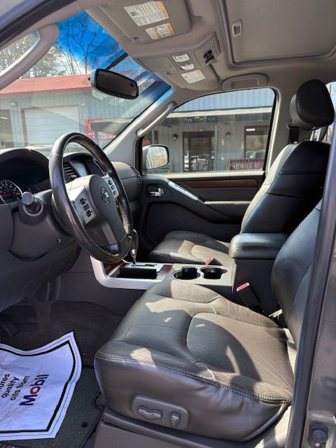 2008 Nissan Pathfinder Image 5