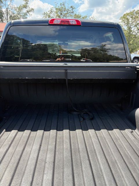 2015 GMC Sierra Image 9