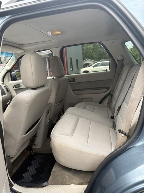2011 Ford Escape Image 6
