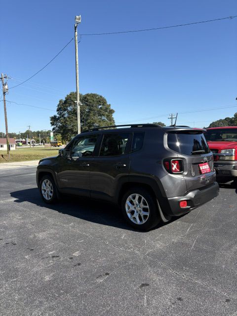 2018 Jeep Renegade Image 2