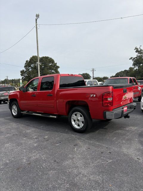 2013 Chevrolet Silverado 1500 Image 2