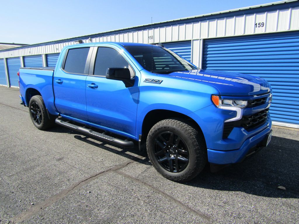2025 Chevrolet Silverado 1500 Image 1