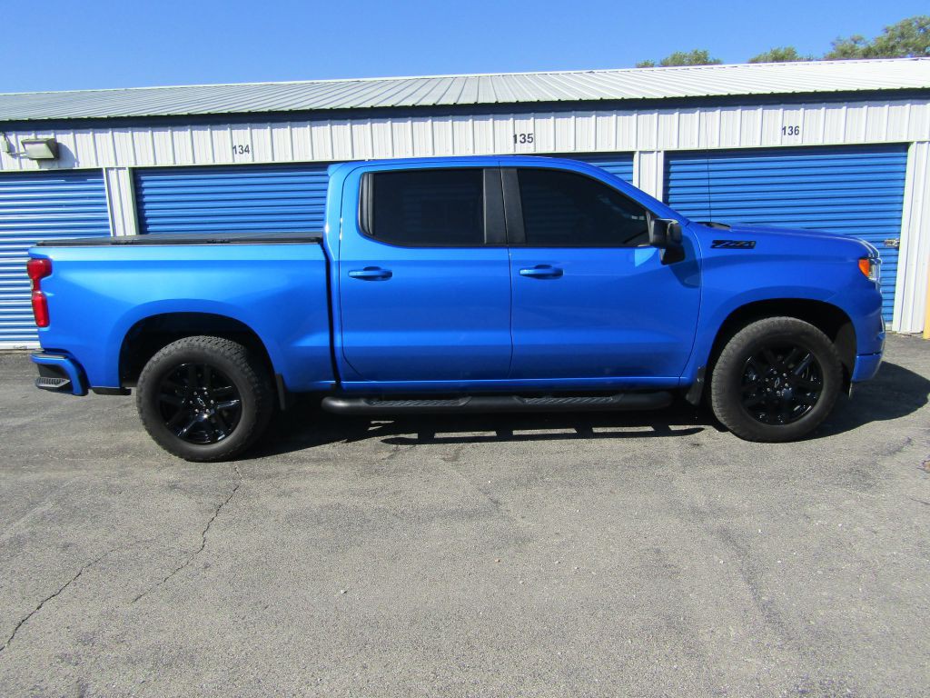2025 Chevrolet Silverado 1500 Image 3