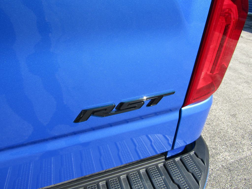 2025 Chevrolet Silverado 1500 Image 11