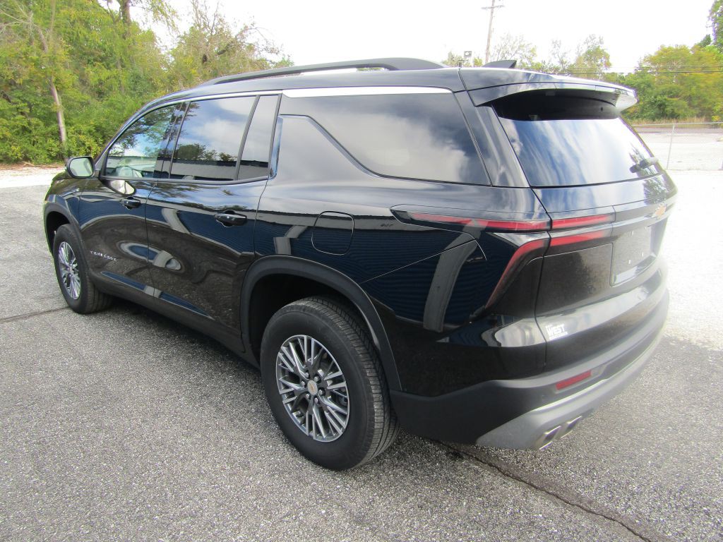 2025 Chevrolet Traverse Image 6