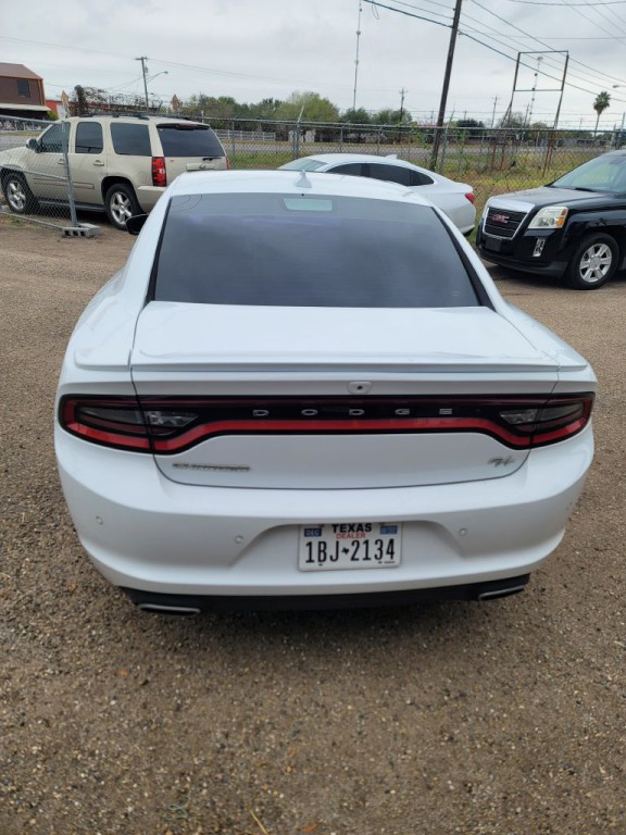 2017 Dodge Charger Image 3