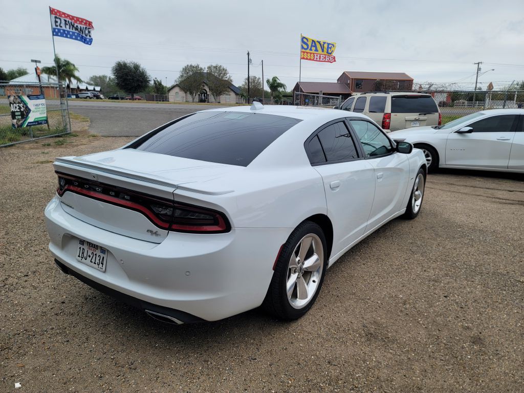 2017 Dodge Charger Image 4