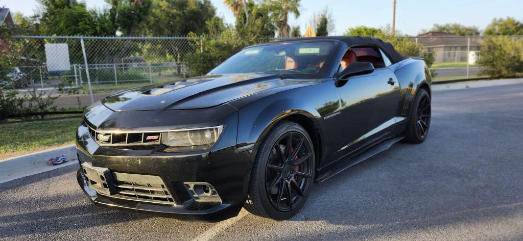 2014 Chevrolet Camaro Image 2