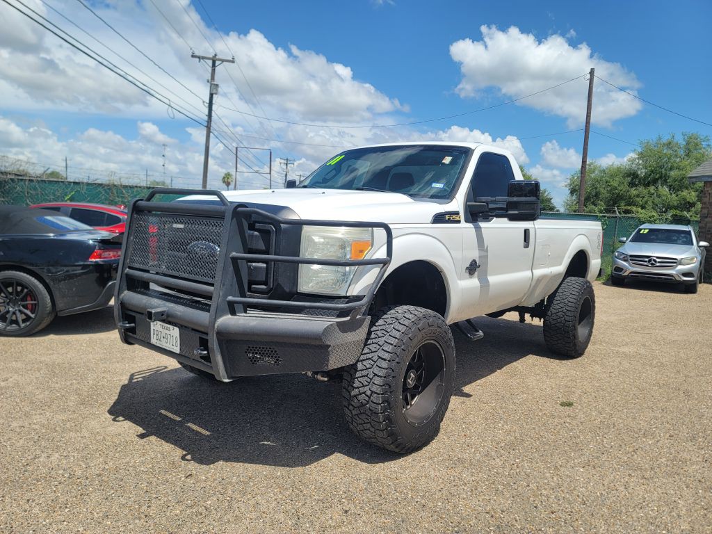 2011 Ford F-250 Image 2