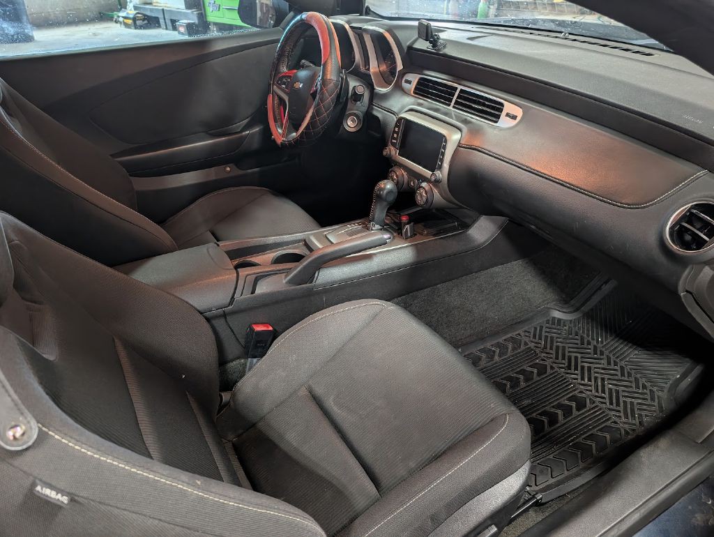 2013 Chevrolet Camaro Image 3