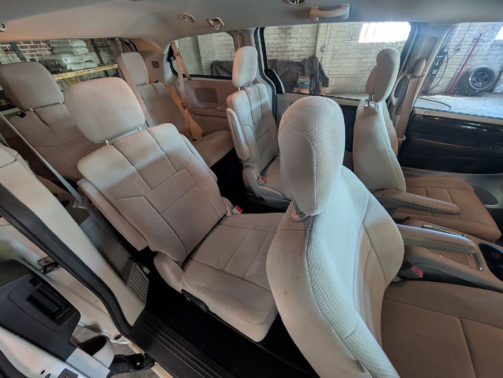 2012 Dodge Grand Caravan Image 4