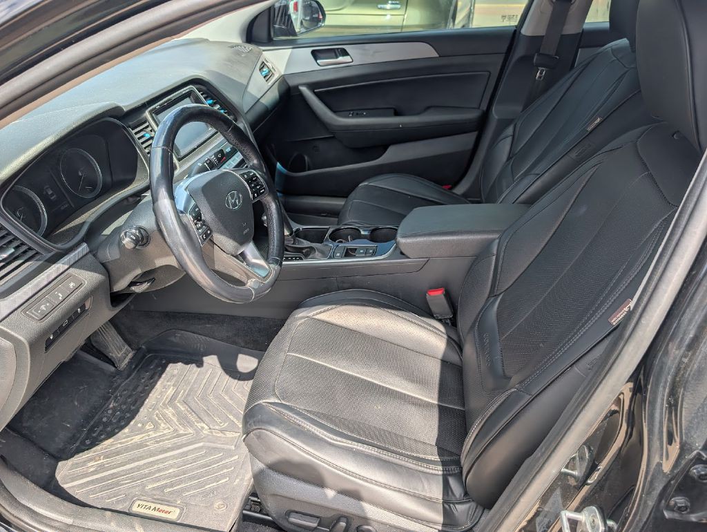 2018 Hyundai Sonata Image 1