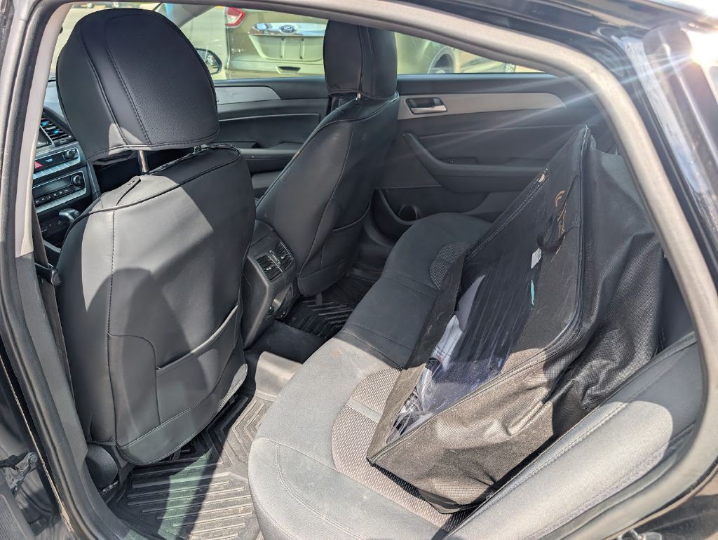2018 Hyundai Sonata Image 2