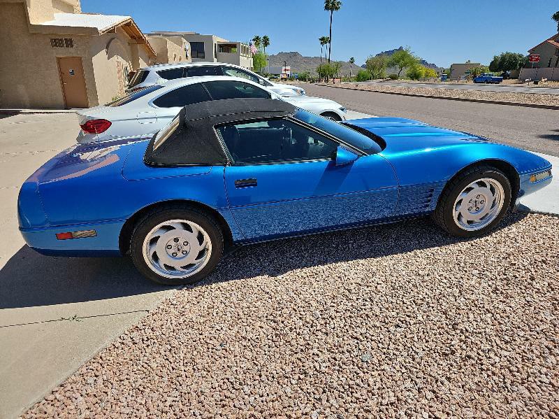 1992 Chevrolet Corvette Image 4