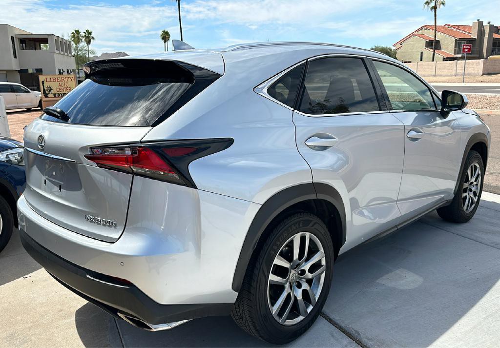 2015 Lexus NX 200t Image 5