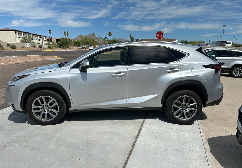 2015 Lexus NX 200t Image 8