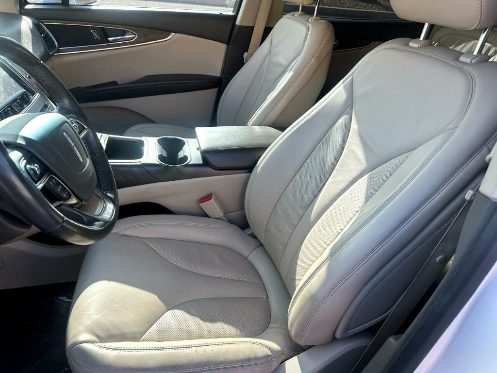 2019 Lincoln Nautilus Image 10
