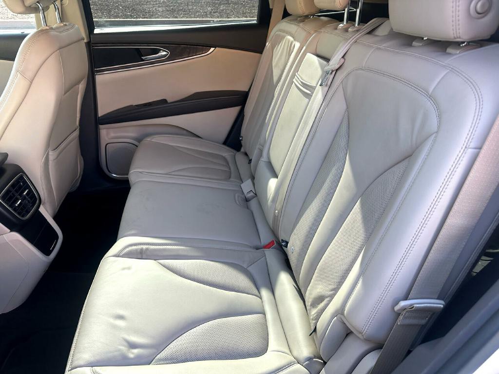 2019 Lincoln Nautilus Image 12